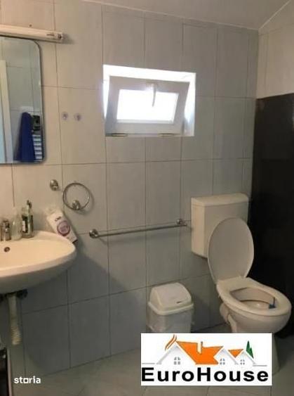 Casă cu 4 camere în Cetate