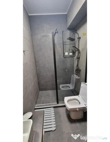 Garsonieră decomandată în Nord