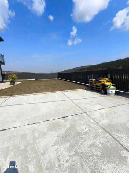 Casă cu 4 camere cu Teren 447 Mp în Valea Lupului