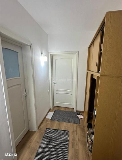 Casă cu 3 camere cu Teren 2000 Mp în Central