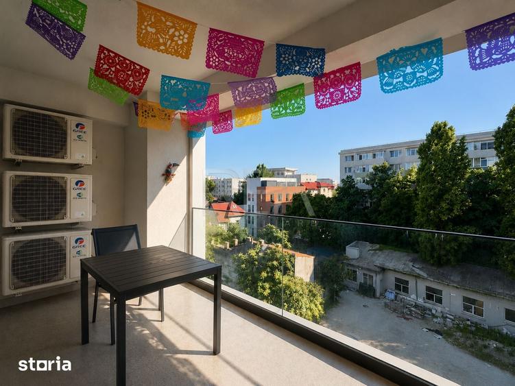 Apartament cu 3 camere decomandat în Gara de Nord