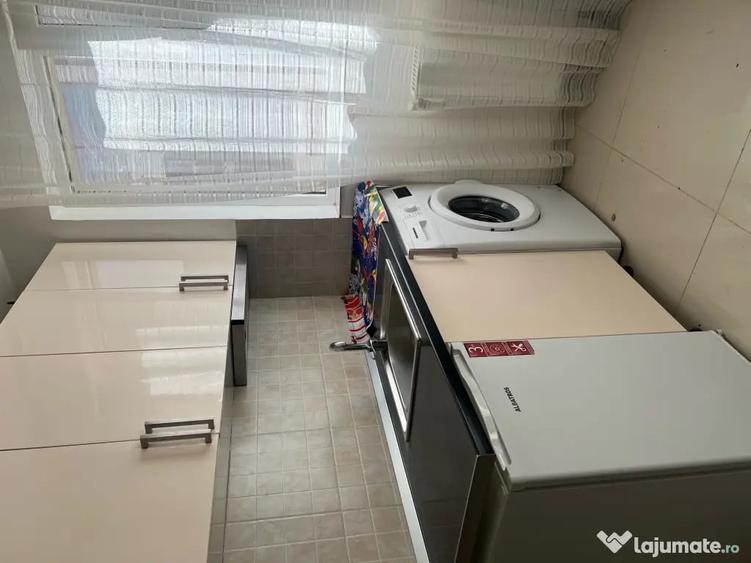 Garsonieră nedecomandată în Apărătorii Patriei