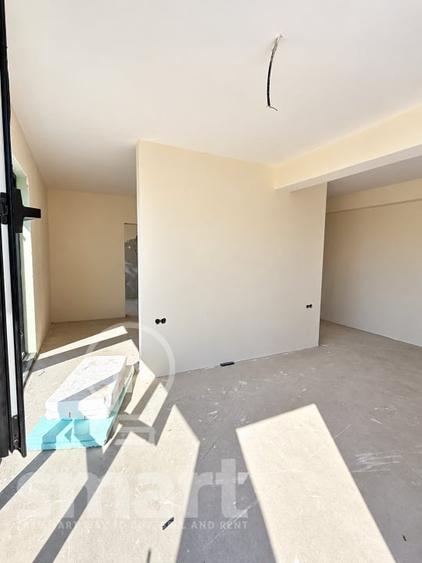 Duplex cu 5 camere cu Canalizare în Europa