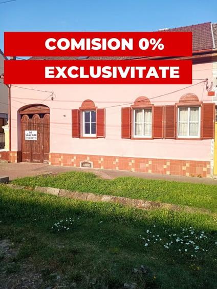 Casă individuală cu 6 camere cu Canalizare în Nădlac