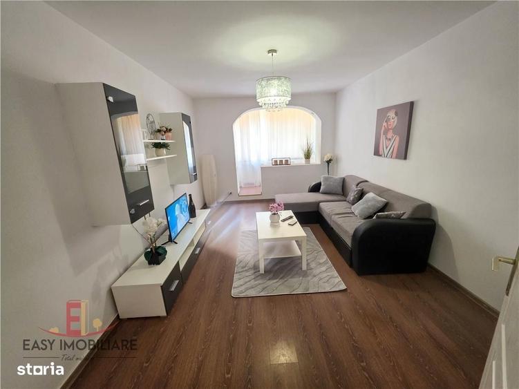 Apartament cu 2 camere decomandat în Cornișa