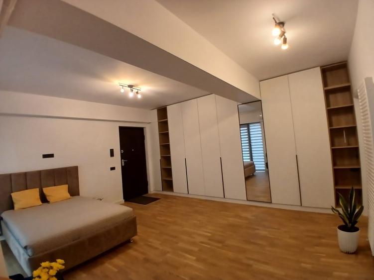 Garsonieră semidecomandată în Unirii