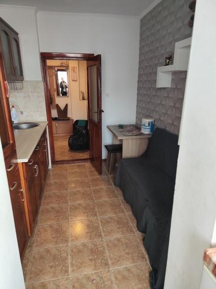 Apartament cu 2 camere decomandat în Exterior Vest