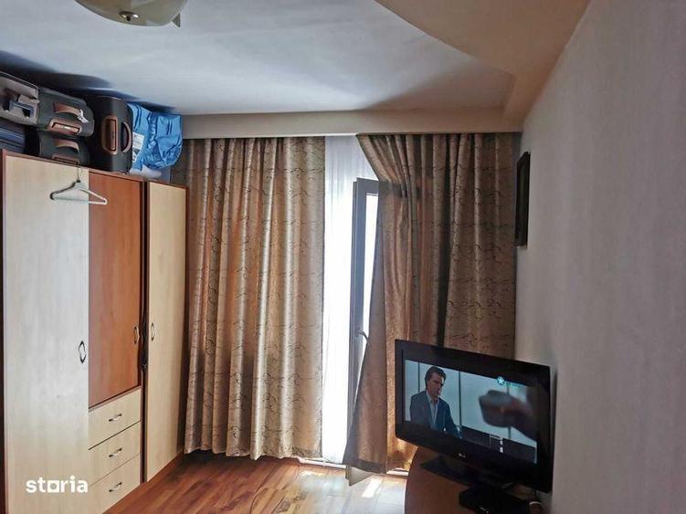 Apartament cu 2 camere decomandat în Letea Veche