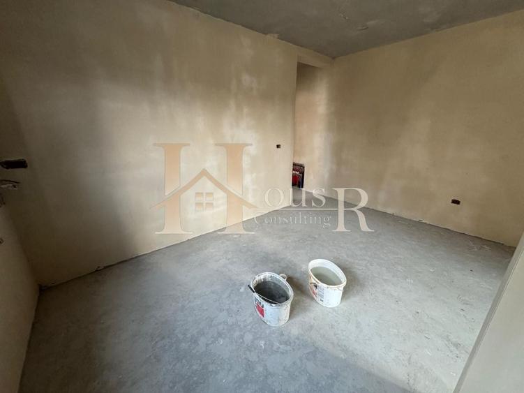 Apartament cu 2 camere semidecomandat în Girocului