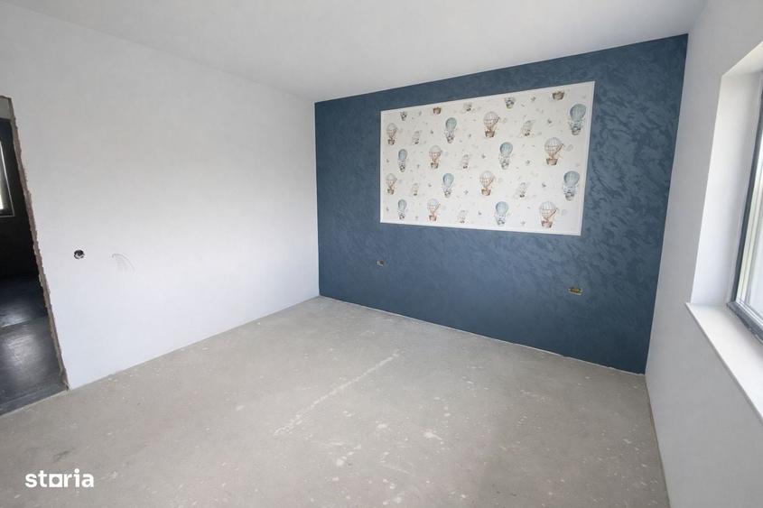 Casă cu 4 camere cu Teren 450 Mp în Central