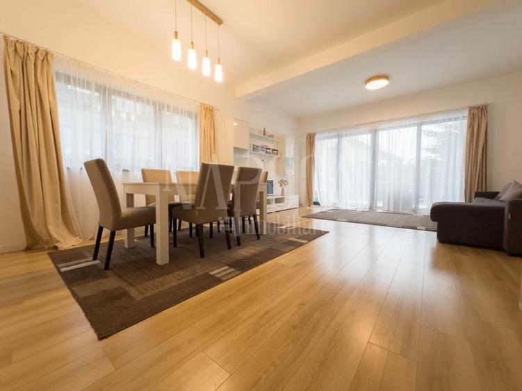 Duplex cu 4 camere cu Canalizare în Europa