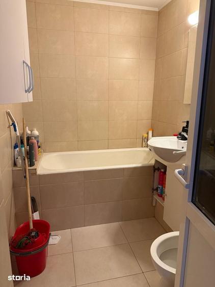Apartament cu 2 camere decomandat în Lotus