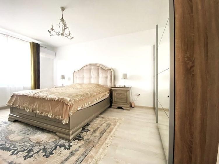 Casă individuală cu 4 camere cu Teren 222 Mp în Central