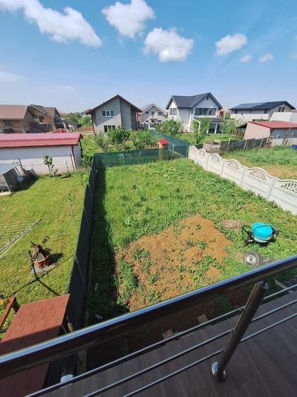 Duplex cu 5 camere cu Canalizare în Giarmata