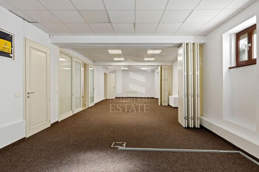 Birou, de 851 mp, în Ultracentral