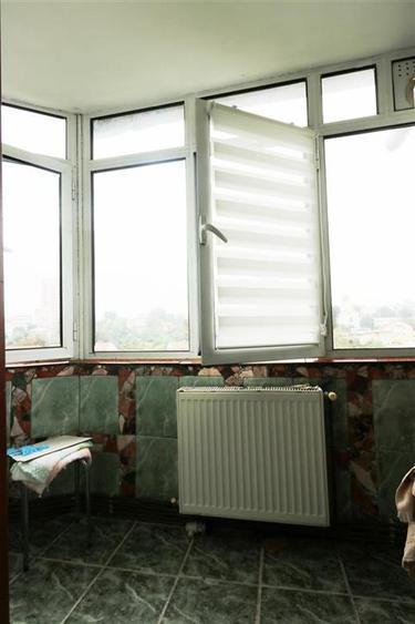 Apartament cu 2 camere decomandat în Podul de Fier