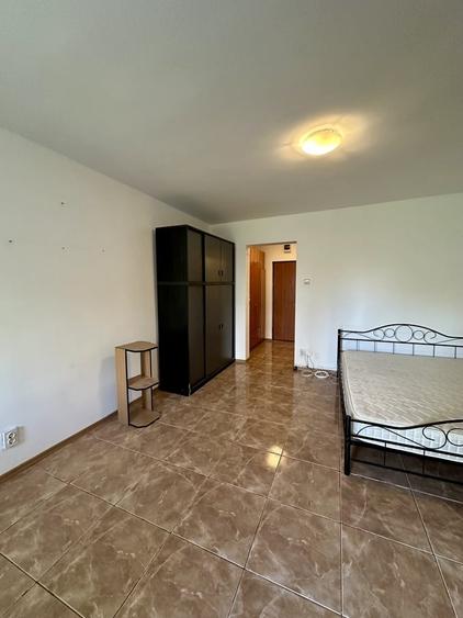 Drumul Taberei, zona Bd. 1 Mai, 5-7 min. statia de Metrou Favorit - 2