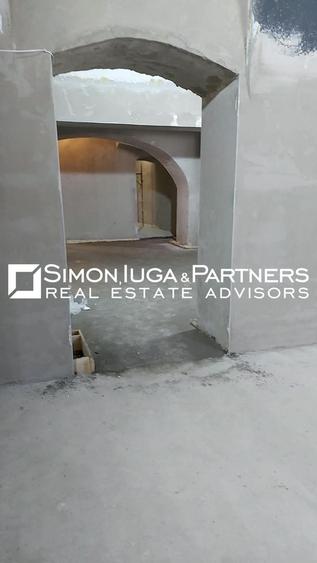 Spațiu comercial, de 142 mp, în Central