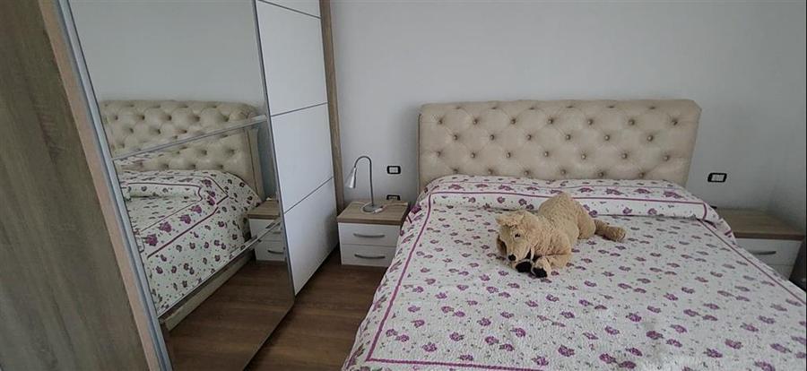 Casă individuală cu 6 camere cu Canalizare în Ițcani