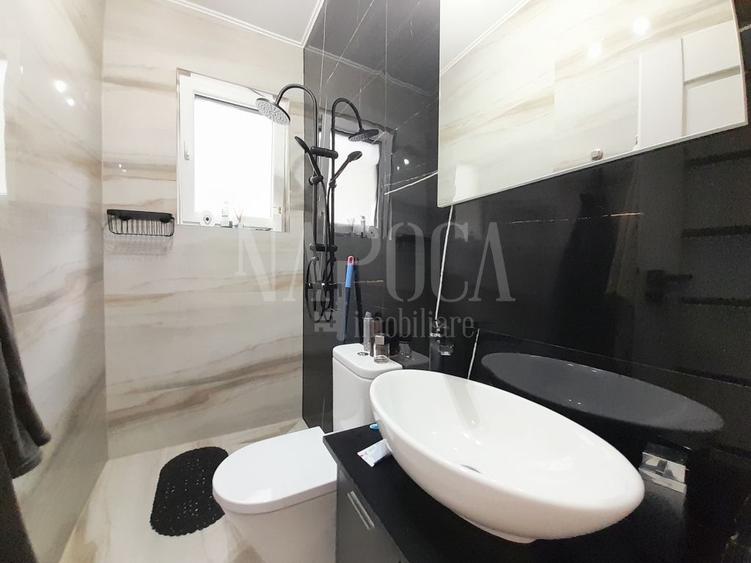 Casă individuală cu 3 camere cu Canalizare în Sânmartin