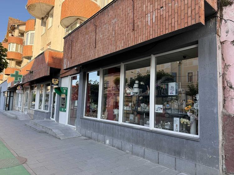 Spațiu comercial, de 156 mp, în Ultracentral