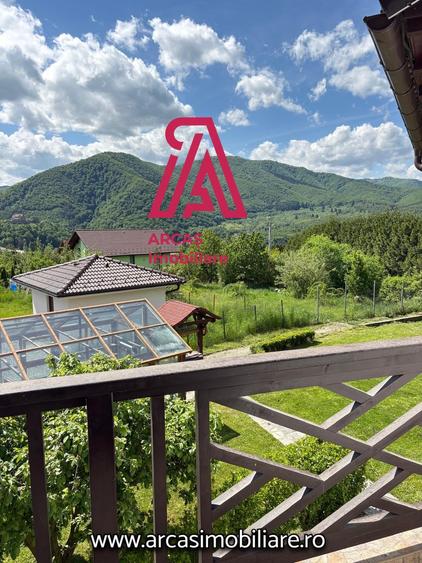 Casă individuală cu 5 camere cu Canalizare în Cisnădioara