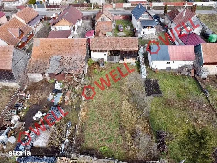 Casă cu 2 camere cu Teren 806 Mp în Vâlcele
