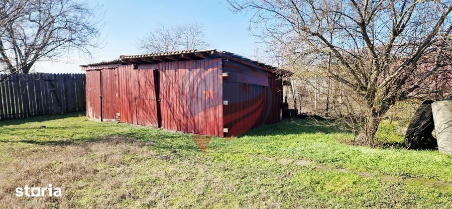 Casă cu 3 camere cu Teren 7952 Mp în Brădești
