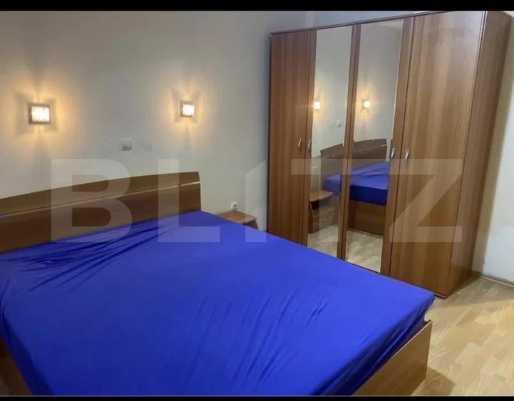 Apartament cu 2 camere semidecomandat, mobilat în Central