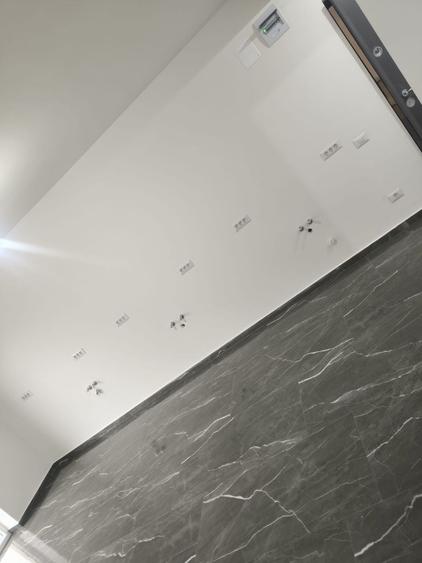 Spațiu comercial, de 32 mp, în Lisaura