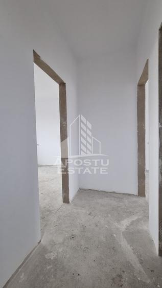 Duplex cu 3 camere cu Canalizare în Sânandrei