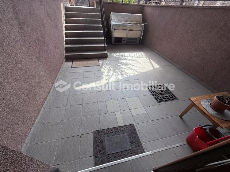 Apartament cu 4 camere semidecomandat, mobilat în Someșeni
