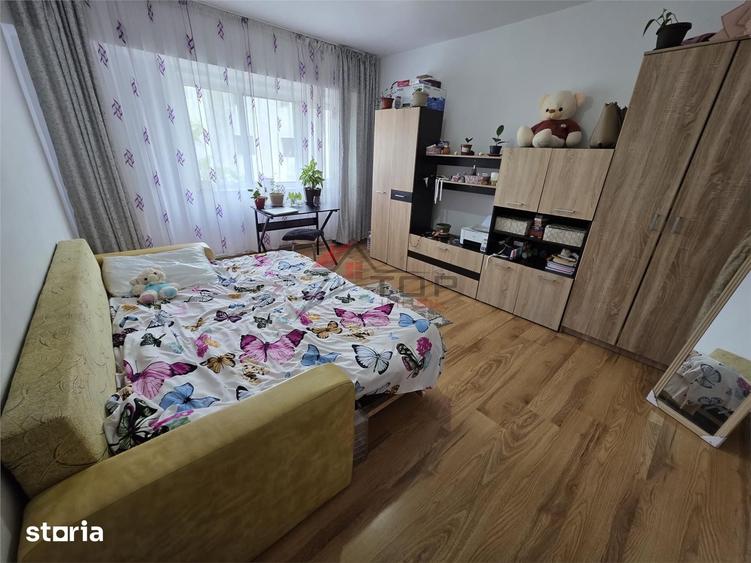 Apartament cu 3 camere decomandat în Dacia