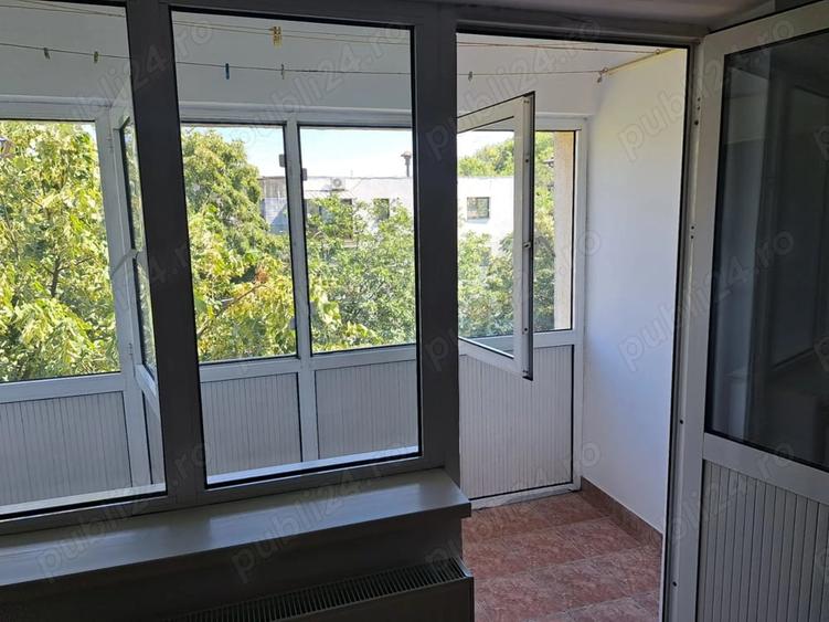 Apartament cu 2 camere decomandat în Piața Nouă