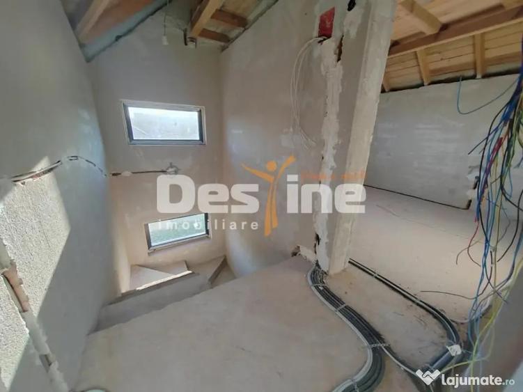 Casă cu 3 camere cu Teren 500 Mp în Lunca Cetățuii