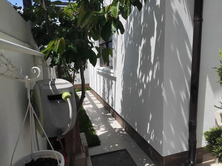 Casă cu Teren 200 Mp în Sud