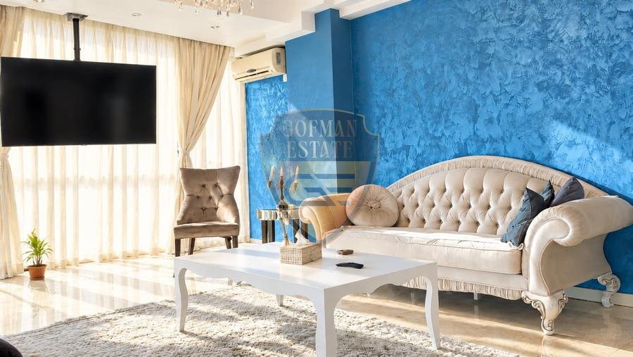 Apartament cu 4 camere decomandat în Mamaia-Sat