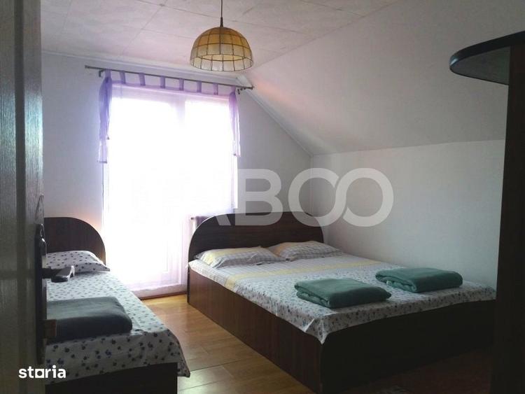 Casă cu 4 camere în Sadu