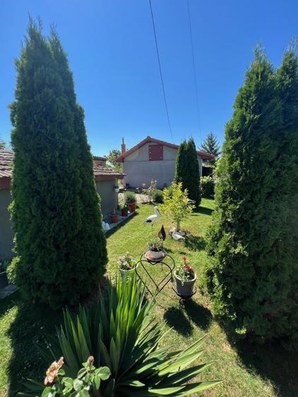 Casă individuală cu 4 camere cu Teren 2900 Mp în Iulia