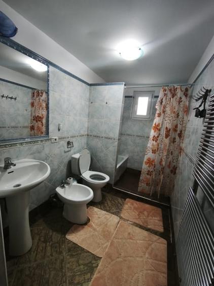 Duplex cu 2 camere cu Canalizare în Exterior Nord