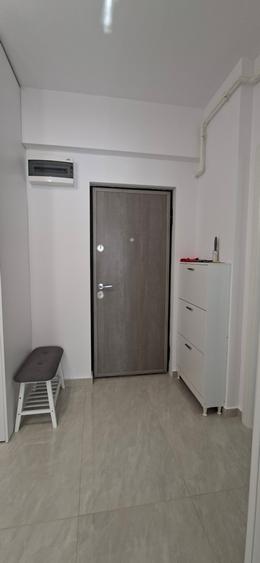 Apartament cu 3 camere decomandat în Bucureștii Noi
