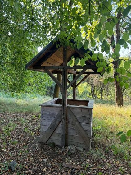 Casă cu 4 camere în Stâna