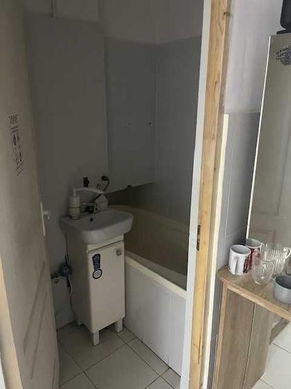 Spațiu comercial, de 40 mp, în Central
