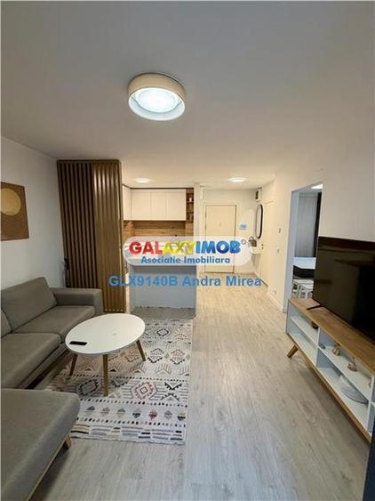 Apartament cu 2 camere semidecomandat, mobilat în Băneasa
