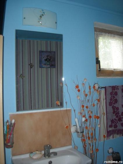 Casă cu 4 camere cu Teren 3850 Mp în Olanu