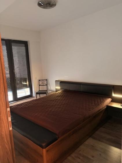 Apartament cu 2 camere semidecomandat, mobilat în Calea Călărașilor
