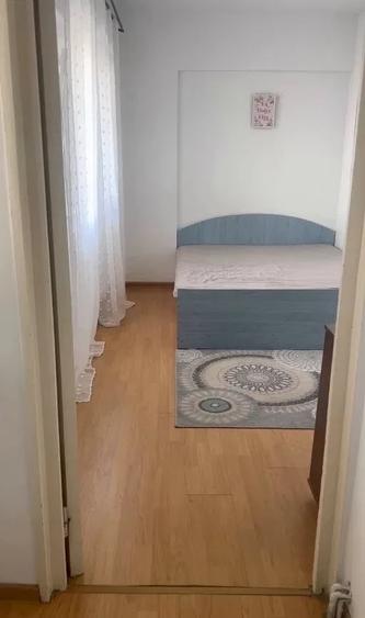 Apartament cu 2 camere decomandat în Gară