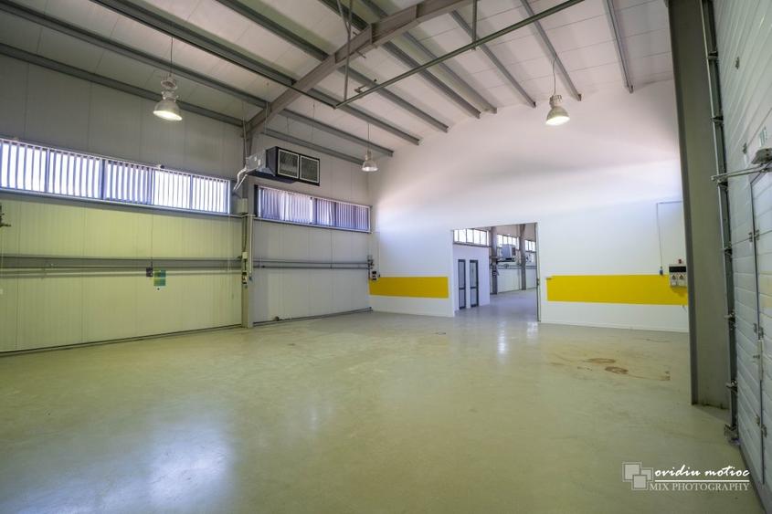 Spațiu industrial, de 592 mp, în Florești