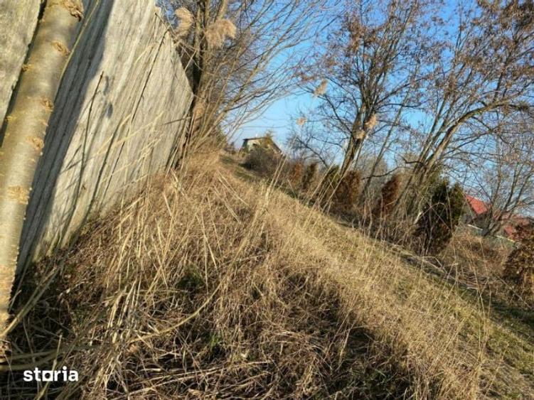 Casă cu 4 camere cu Teren 348 Mp în Tărtășești