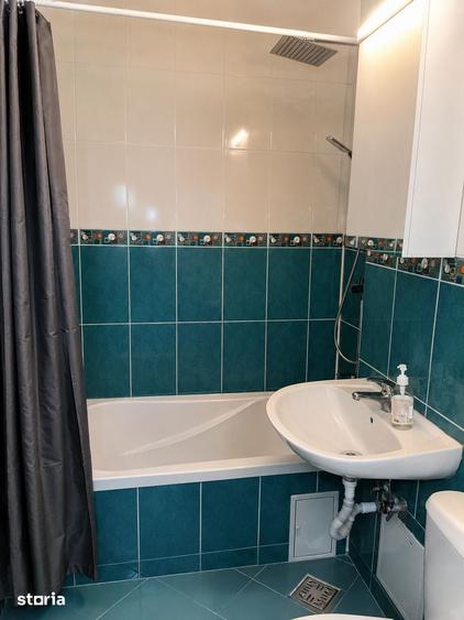 Apartament cu 2 camere semidecomandat în Pajura